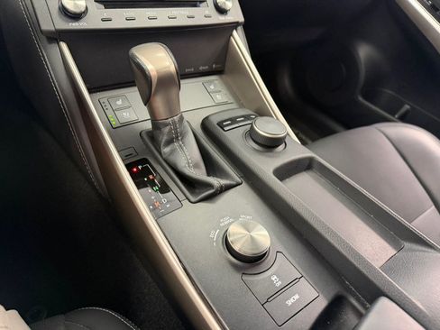Used 2015 Lexus IS 250 w/ Premium Package RWD image 52