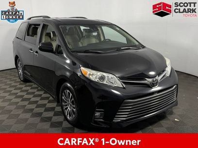 Used 2019 Toyota Sienna XLE