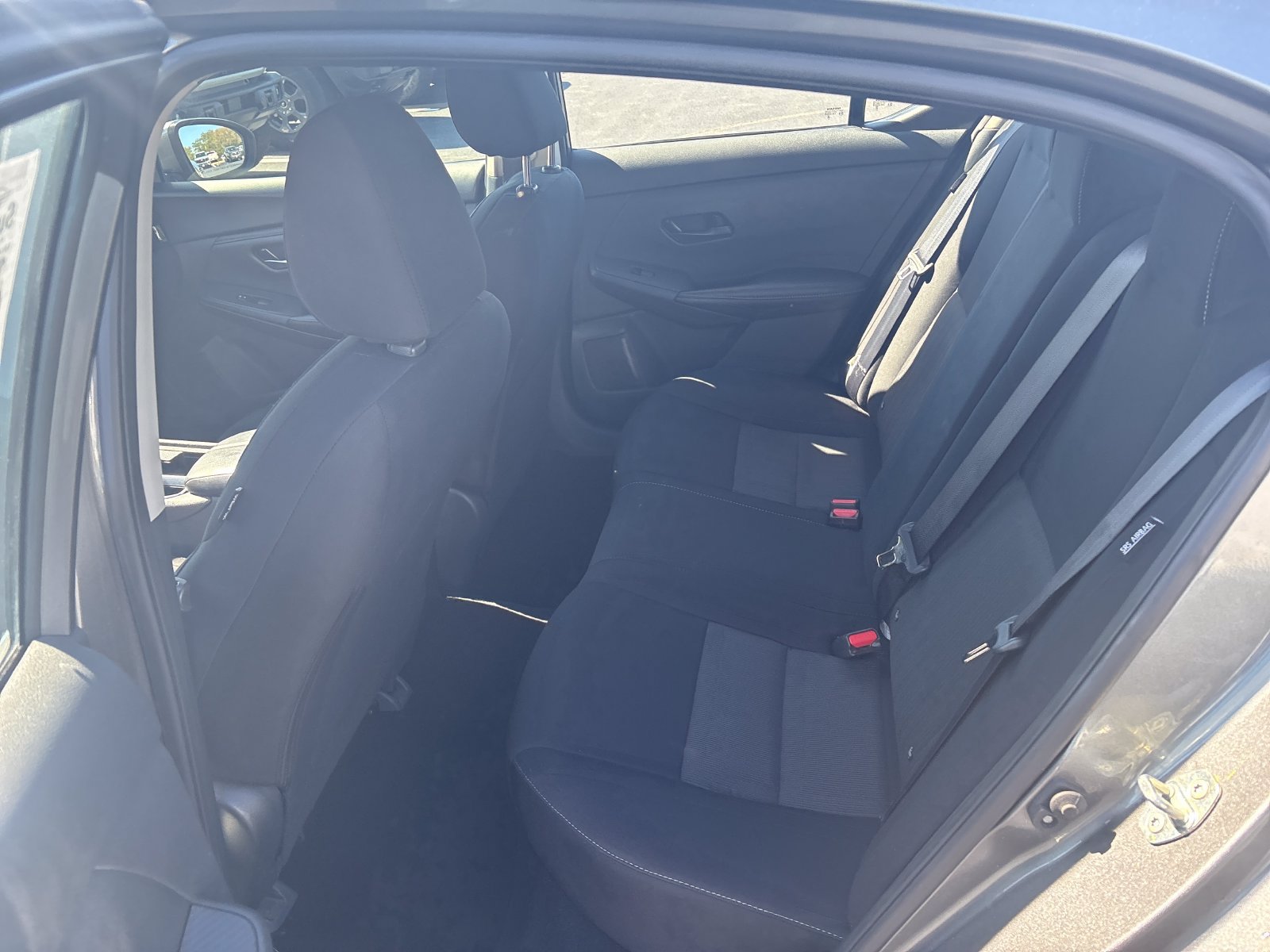 Used 2025 Nissan Sentra SV FWD image 14