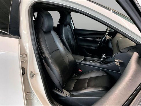 Used 2019 MAZDA MAZDA3 Sedan w/ Premium Package FWD image 9