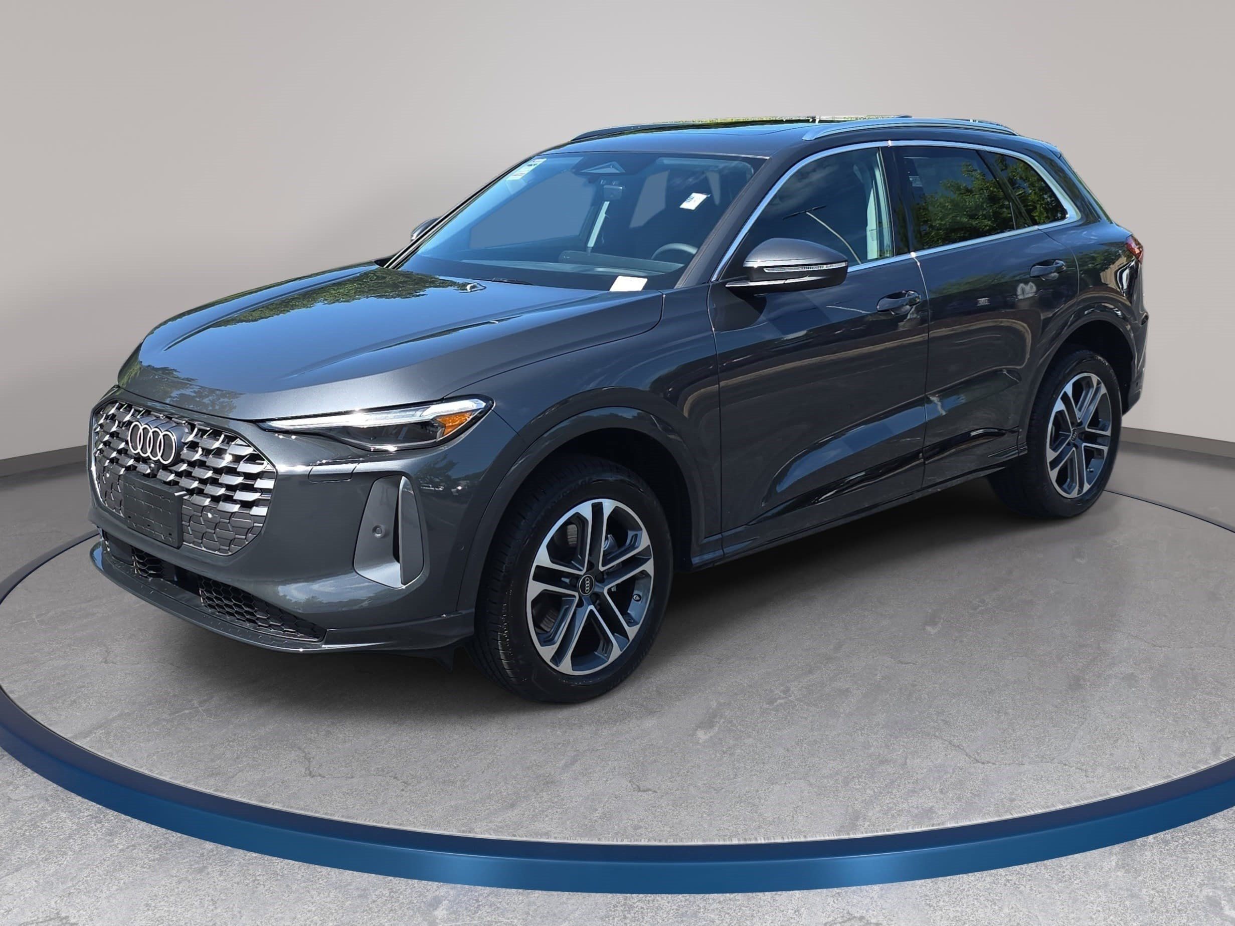 New 2026 Audi Q5 Premium Plus AWD/4WD image 1