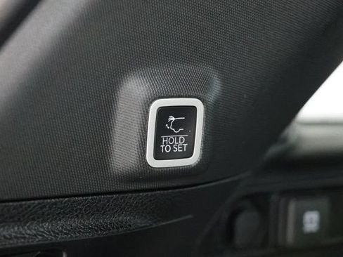 Used 2023 Jeep Grand Cherokee Altitude AWD/4WD image 35