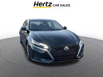 Used 2025 Nissan Altima 2.5 SV