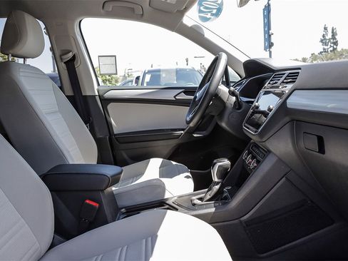 Certified 2024 Volkswagen Tiguan S image 13