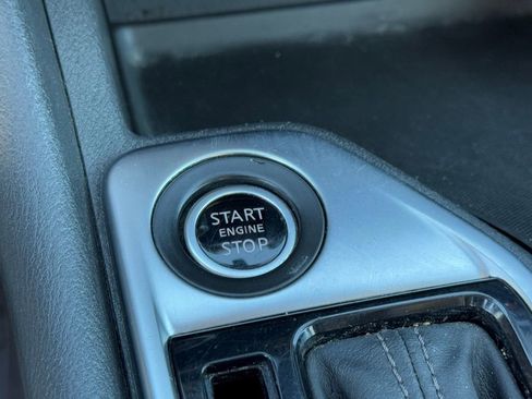 Used 2020 Nissan Sentra SV image 16