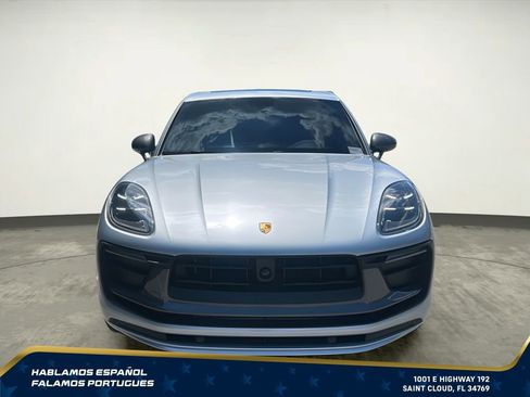 Used 2024 Porsche Macan Turbo AWD/4WD image 9