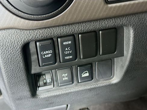 Used 2023 Nissan Titan PRO-4X w/ Pro-4x Utility Package image 17