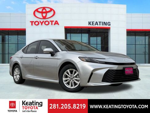 New 2026 Toyota Camry LE image 1