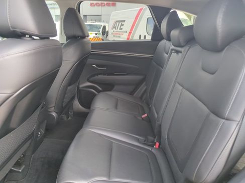 Used 2023 Hyundai Tucson Limited AWD/4WD image 16