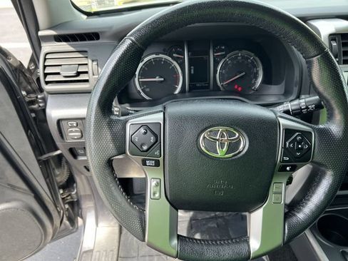 Used 2023 Toyota 4Runner Limited AWD/4WD image 12
