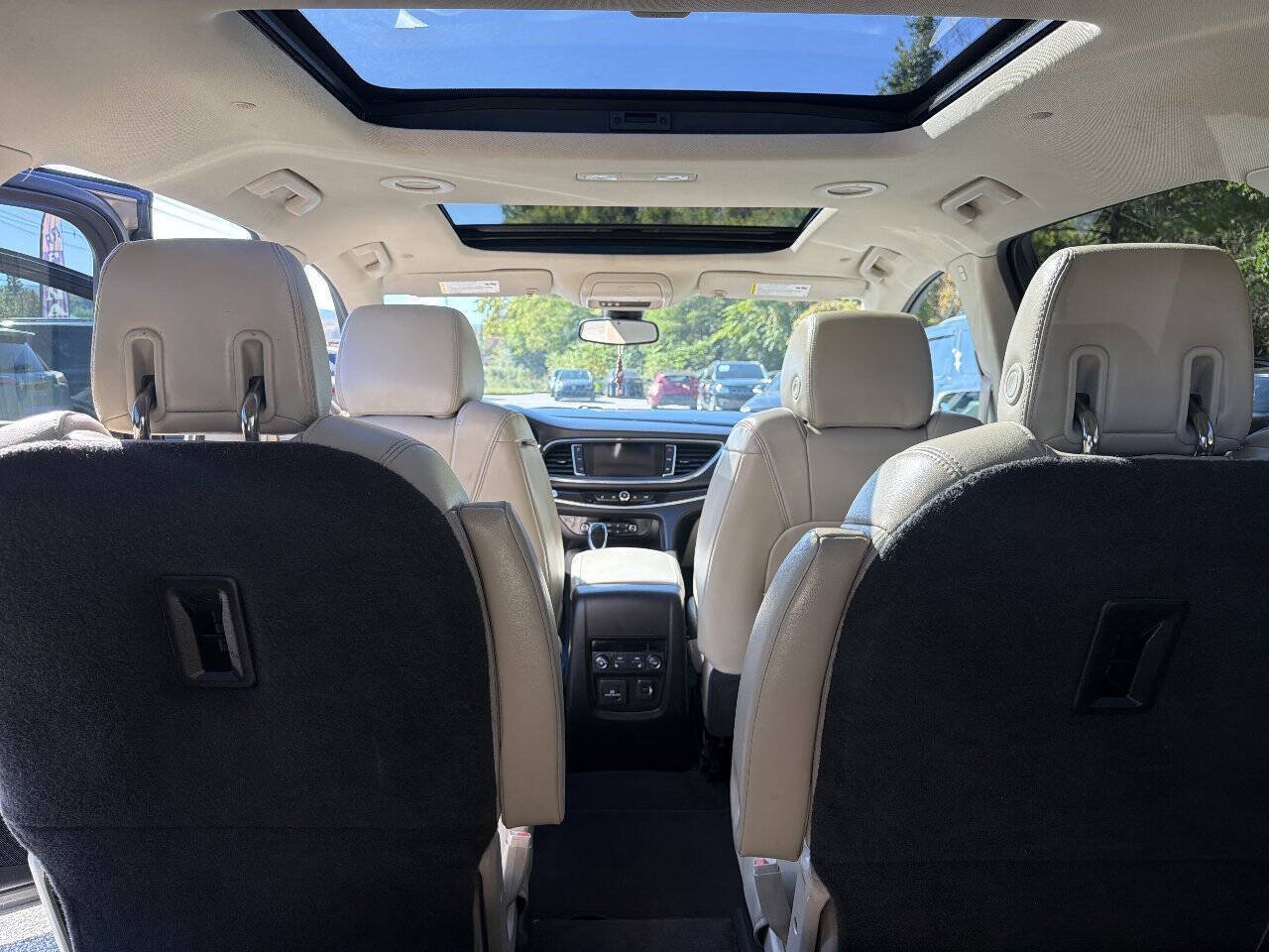 Used 2018 Buick Enclave Premium w/ Experience Buick Package AWD/4WD image 15