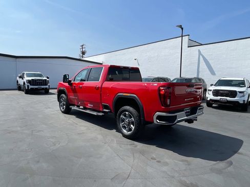 New 2025 GMC Sierra 2500 SLE w/ SLE Value Package; image 7