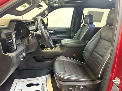 Used 2025 GMC Sierra 2500 AT4X w/ AT4X AEV Edition AWD/4WD image 4