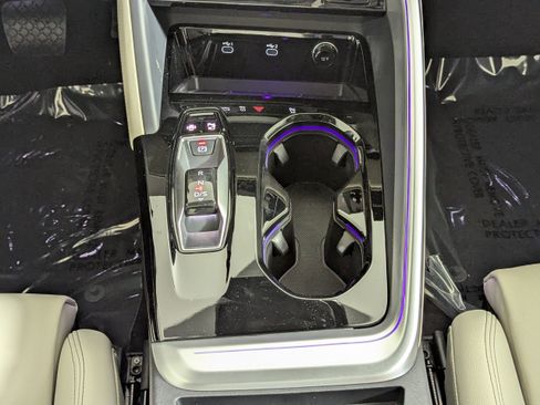 New 2025 Audi Q5 Prestige image 17