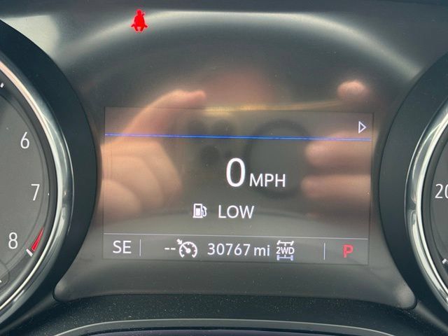 Used 2022 Buick Encore GX Select w/ Sport Touring Package AWD/4WD image 13