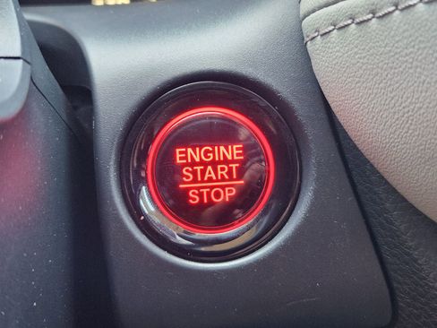 Used 2025 Honda HR-V LX image 24