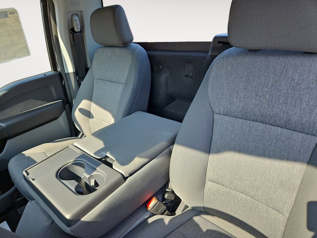 New 2025 Ford F350 XL w/ 360-Degree Camera Package RWD image 13