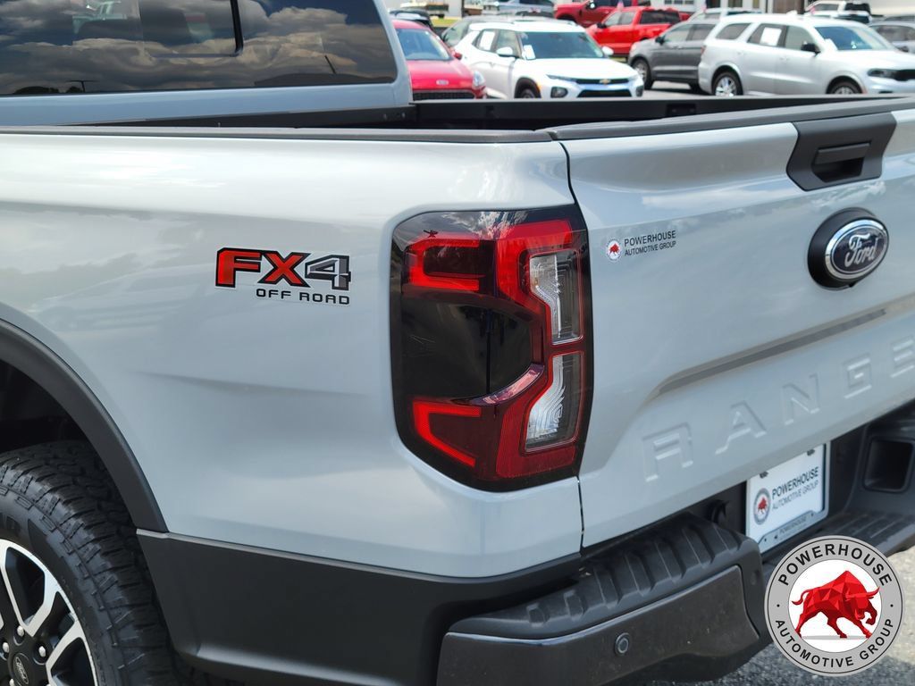 New 2026 Ford Ranger Lariat w/ FX4 Off-Road Package AWD/4WD image 13