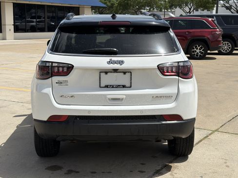 Used 2025 Jeep Compass Limited AWD/4WD image 6