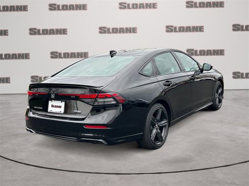 Certified 2025 Honda Accord Sport image 5