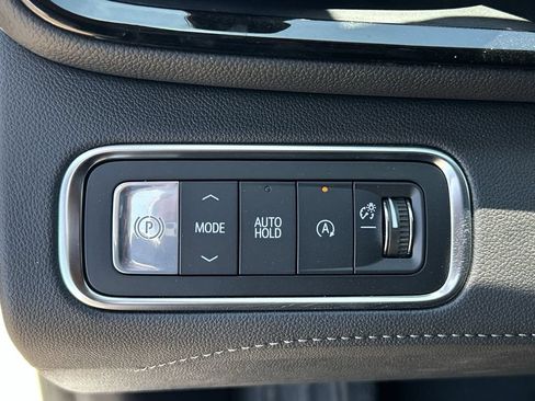 New 2026 Buick Enclave Preferred w/ Power Package FWD image 18