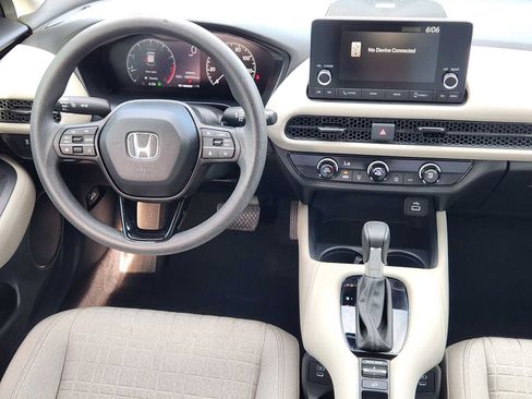 Used 2024 Honda HR-V LX image 25