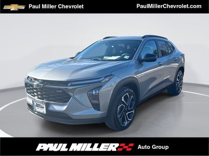 Used 2025 Chevrolet Trax RS w/ Sunroof Package