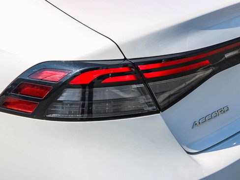 Certified 2024 Honda Accord EX image 8