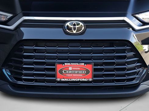 Certified 2024 Toyota Grand Highlander FWD image 8