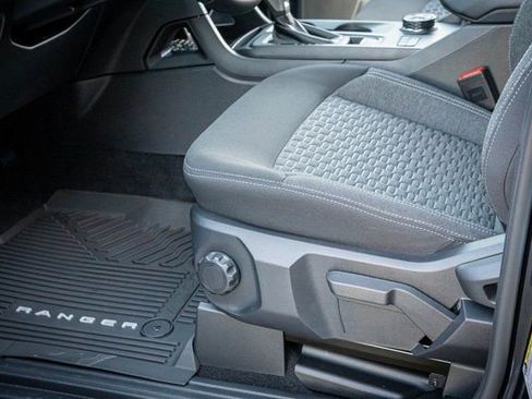 New 2025 Ford Ranger XLT w/ FX4 Off-Road Package image 14
