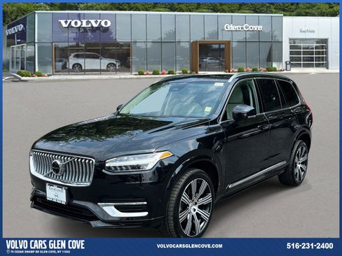 Used 2024 Volvo XC90 T8 Plus w/ Protection Package Premier AWD/4WD image 2