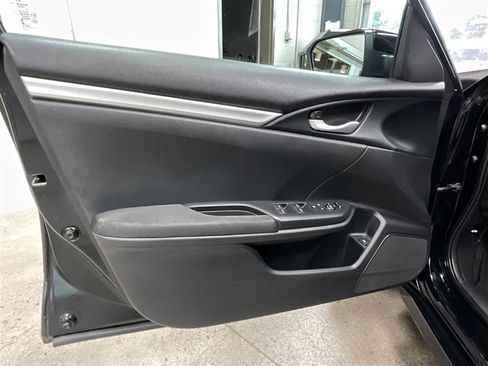 Used 2018 Honda Civic LX image 10