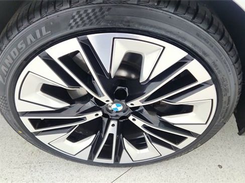 Used 2025 BMW 540i xDrive image 57