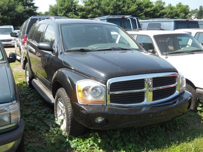 Used 2005 Dodge Durango SLT w/ Family Value Group