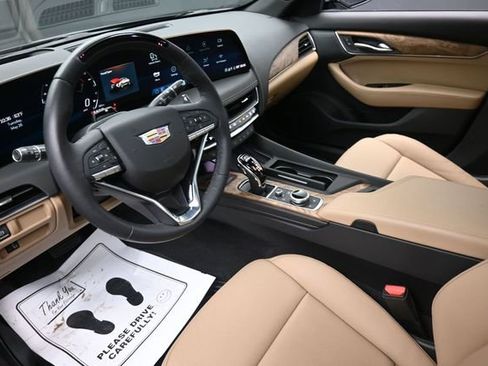 Used 2025 Cadillac CT5 Premium Luxury RWD image 18