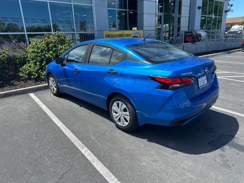 Used 2021 Nissan Versa S FWD image 7