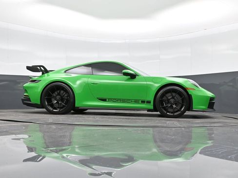Certified 2022 Porsche 911 GT3 image 39