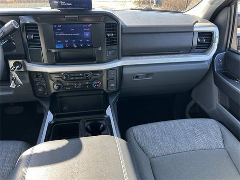 Used 2025 Ford F250 XLT image 14
