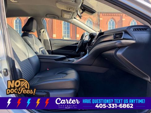 Used 2023 Toyota Camry SE FWD image 29