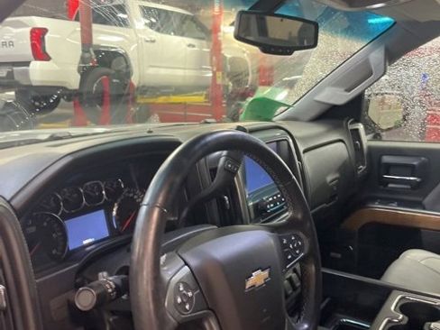 Used 2014 Chevrolet Silverado 1500 LTZ image 15