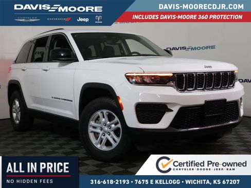 Used 2023 Jeep Grand Cherokee Laredo RWD image 1