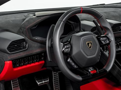 Used 2023 Lamborghini Huracan Tecnica RWD image 13