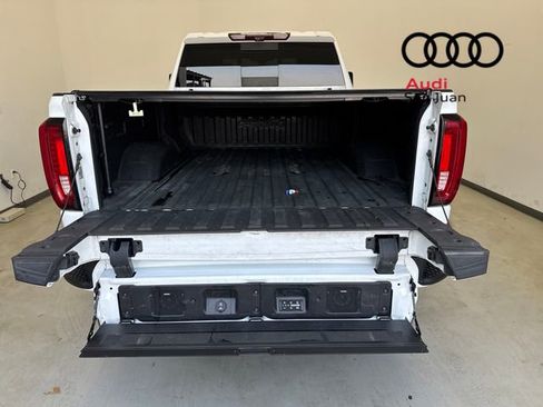 Used 2021 GMC Sierra 3500 AT4 w/ AT4 Premium Plus Package image 39