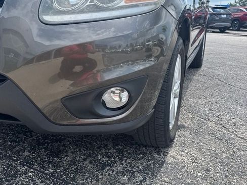 Used 2012 Hyundai Santa Fe SE AWD/4WD image 2
