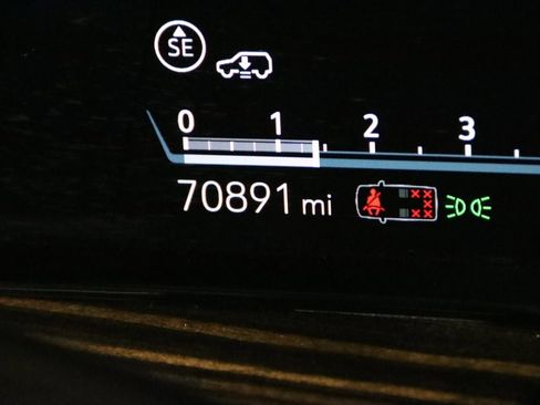 Used 2022 Cadillac Escalade Sport w/ Touring Package image 44