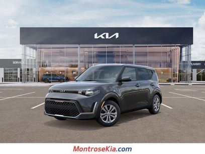 New 2025 Kia Soul LX