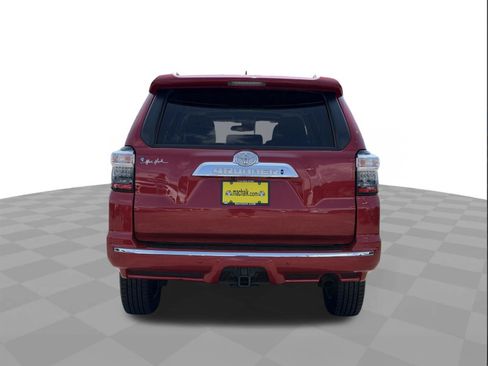 Used 2023 Toyota 4Runner Limited AWD/4WD image 6