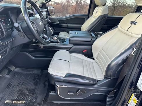 Used 2022 Ford F150 Lightning Platinum image 19