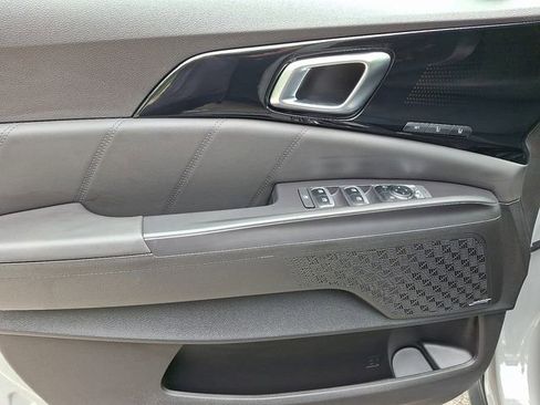 New 2026 Kia Carnival SX Prestige FWD image 11