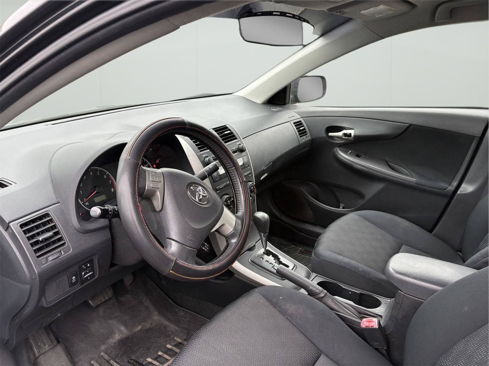 Used 2009 Toyota Corolla S w/ Sport Pkg FWD image 8